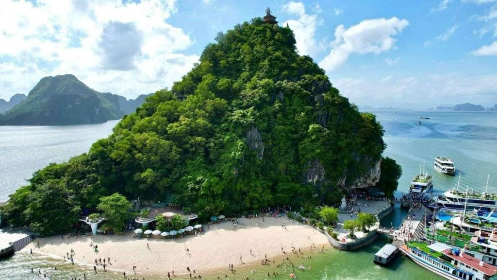 dao-ti-top-nhin-tu-tren-cao